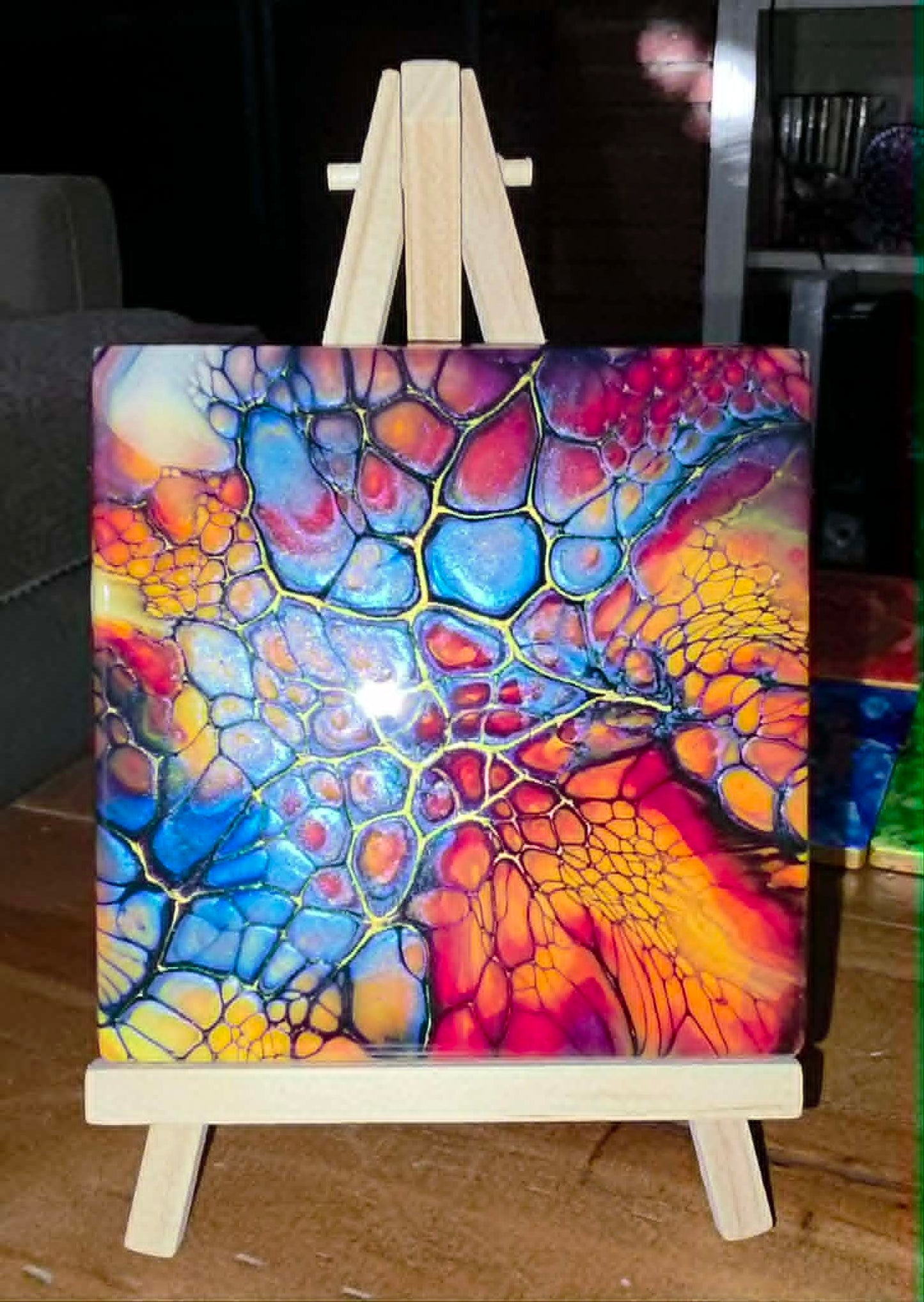 Solstice Web - 4.25" × 4.25" Tile w/stand